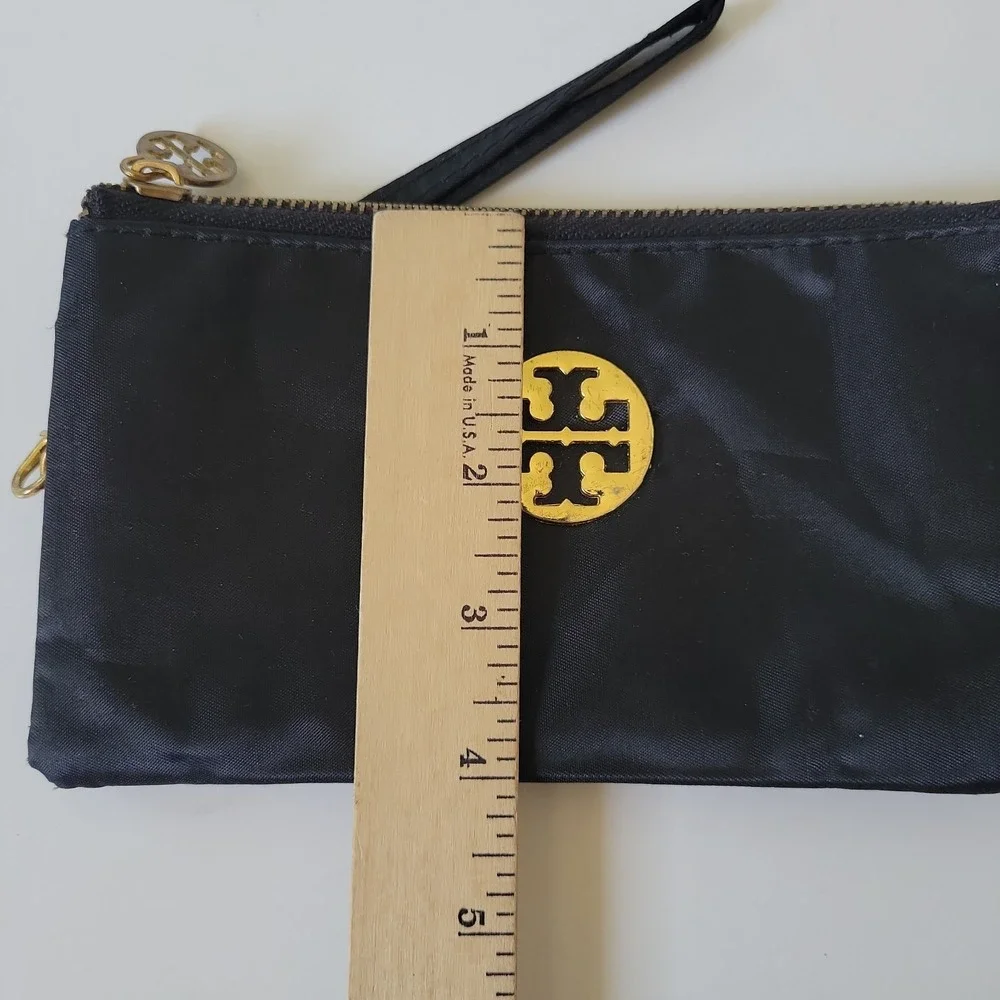Tory Burch Black Nylon Wristlet Pouch Gold Tone Logo Cocktail Compact Minimalist